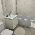 Modern Cu Balcon *