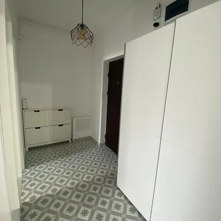 Modern Cu Balcon Bukarest